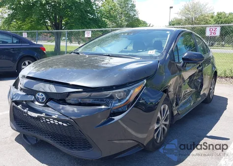 2022 Toyota Corolla Hybrid Le z USA, uszkodzony, nr VIN JTDEAMDE8NJ055538